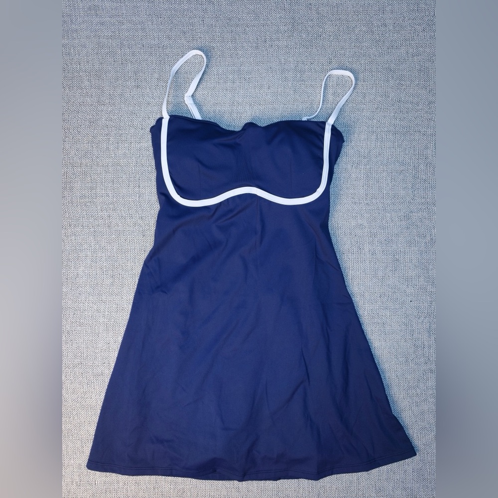 Navy Blue Alo Airbrush Streamlined Dress with White Trim size S